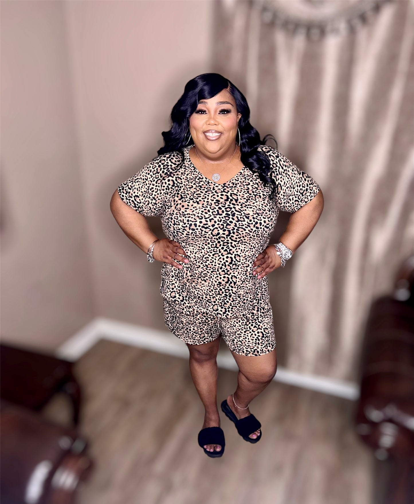 Brushed Leopard V Neck Short Set (Kurvy)
