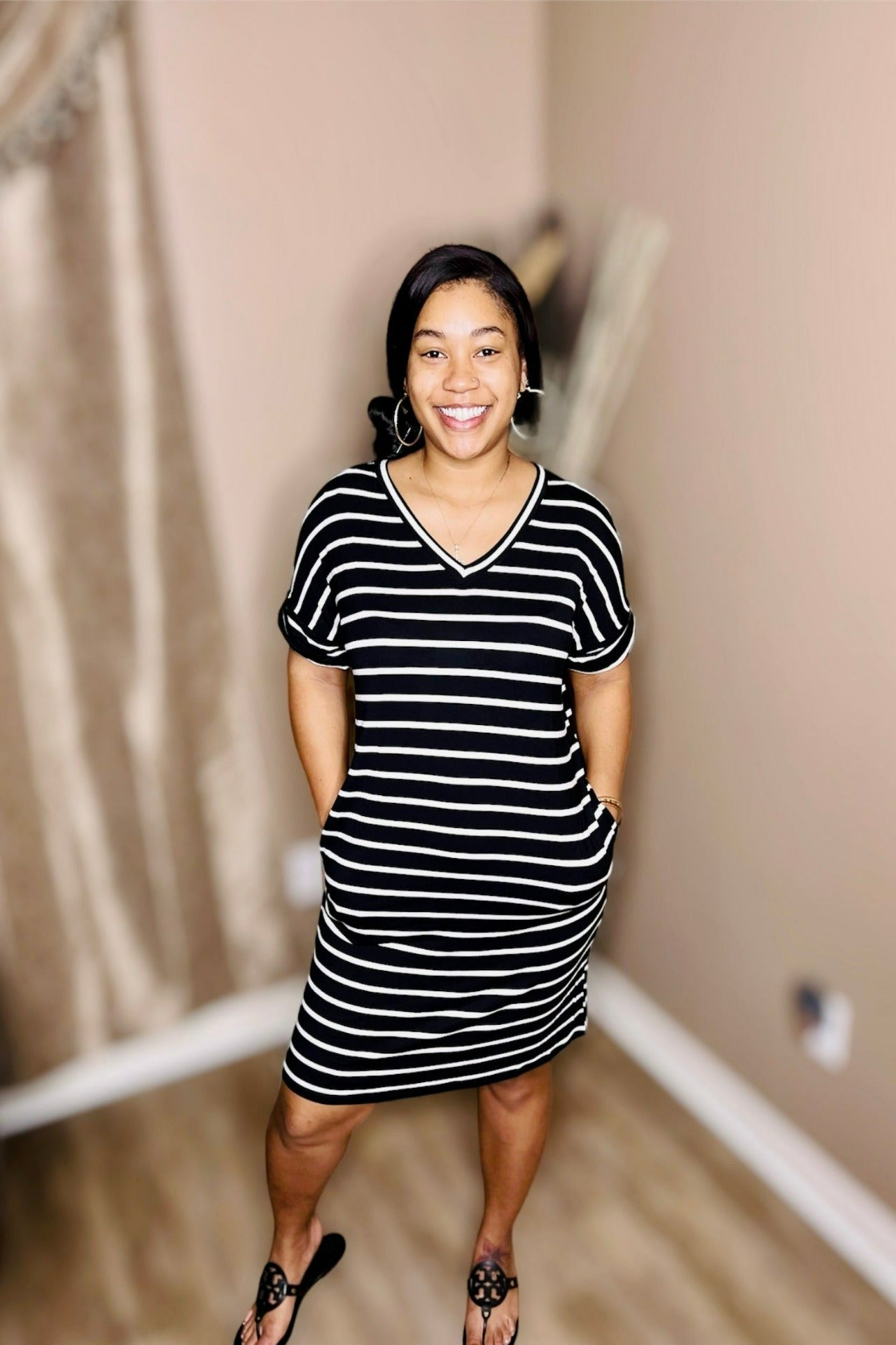 Black & White Stripe Rolled Short Sleeve V-Neck Dress (Regular & Kurvy)