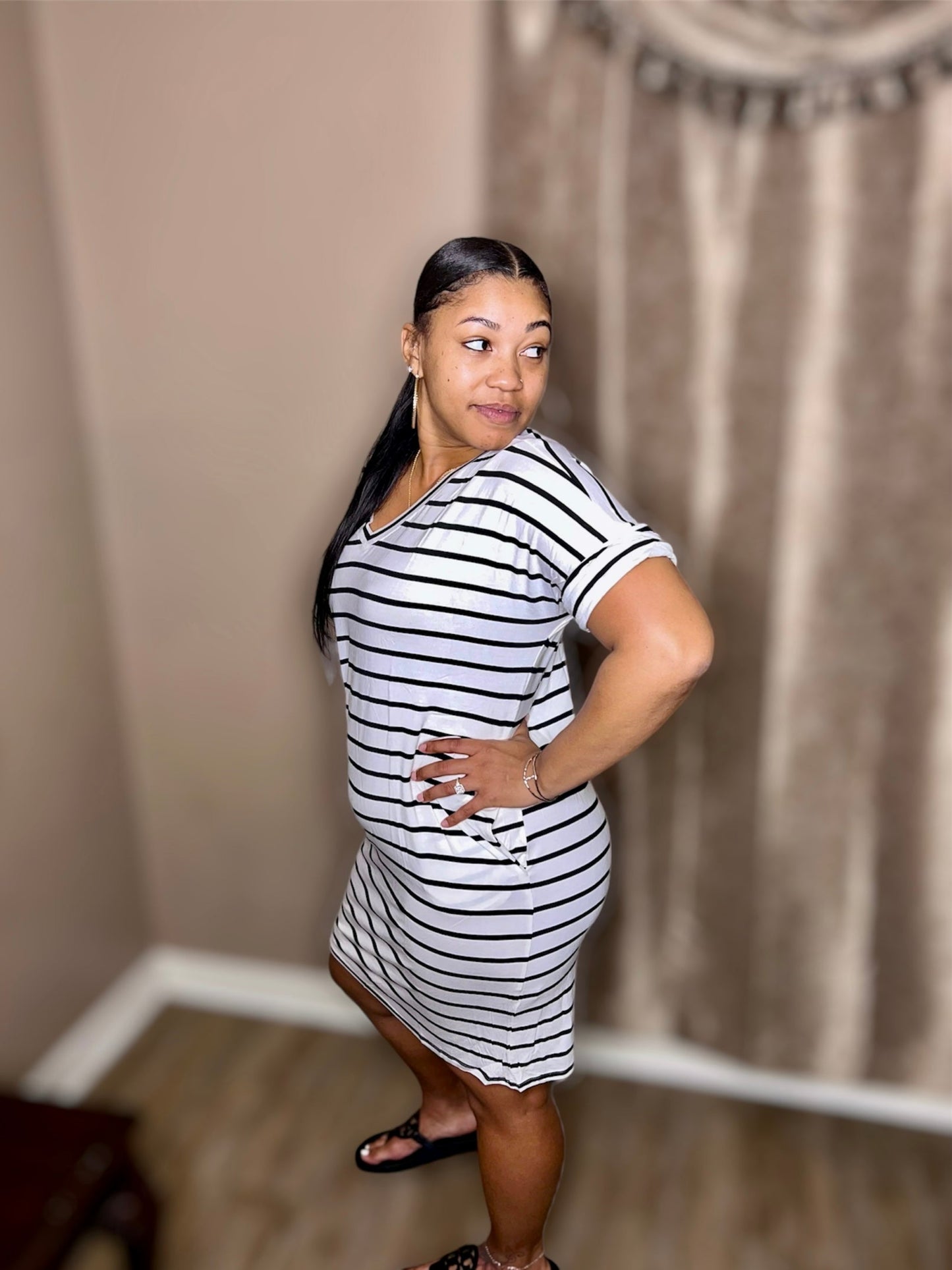 Ivory & Black Stripe Rolled Short Sleeve V-Neck Dress (Regular & Kurvy)