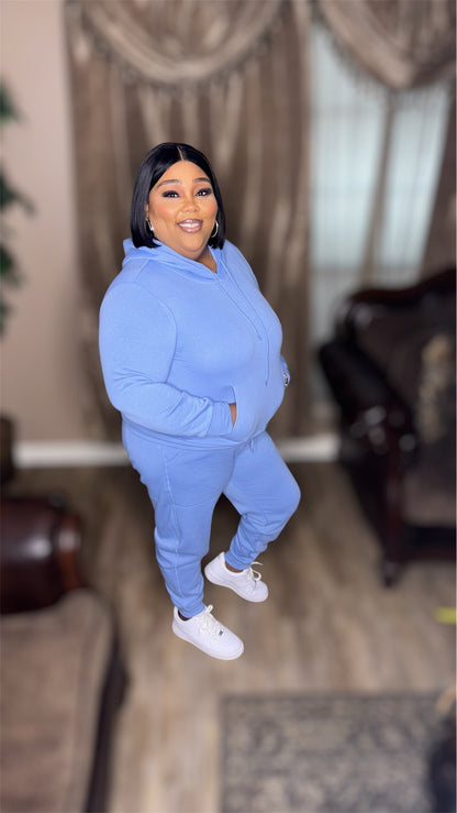 Powder Blue Fleece Pullover Sweatsuit (Kurvy)